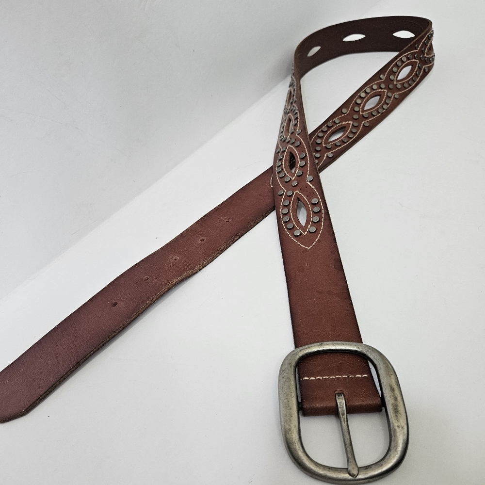 Belt Fossil Leather Studded size Large. - Picture 3 of 9